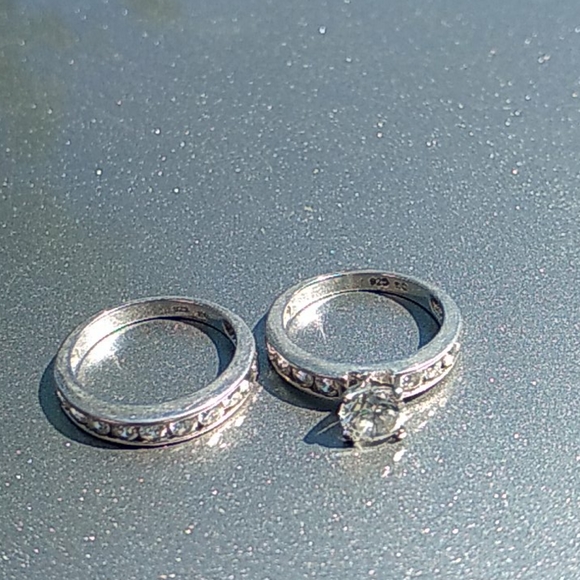 925 sterling silver clear gemstones wedding set - Picture 6 of 7